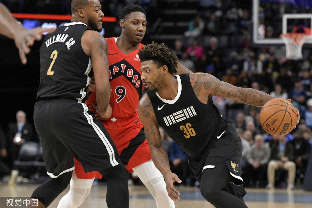 球场投入使 球场投入使