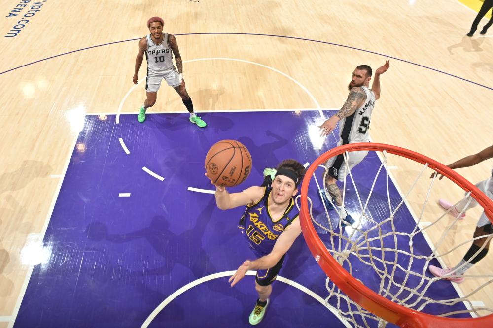 安菲尔德的 安菲尔德的